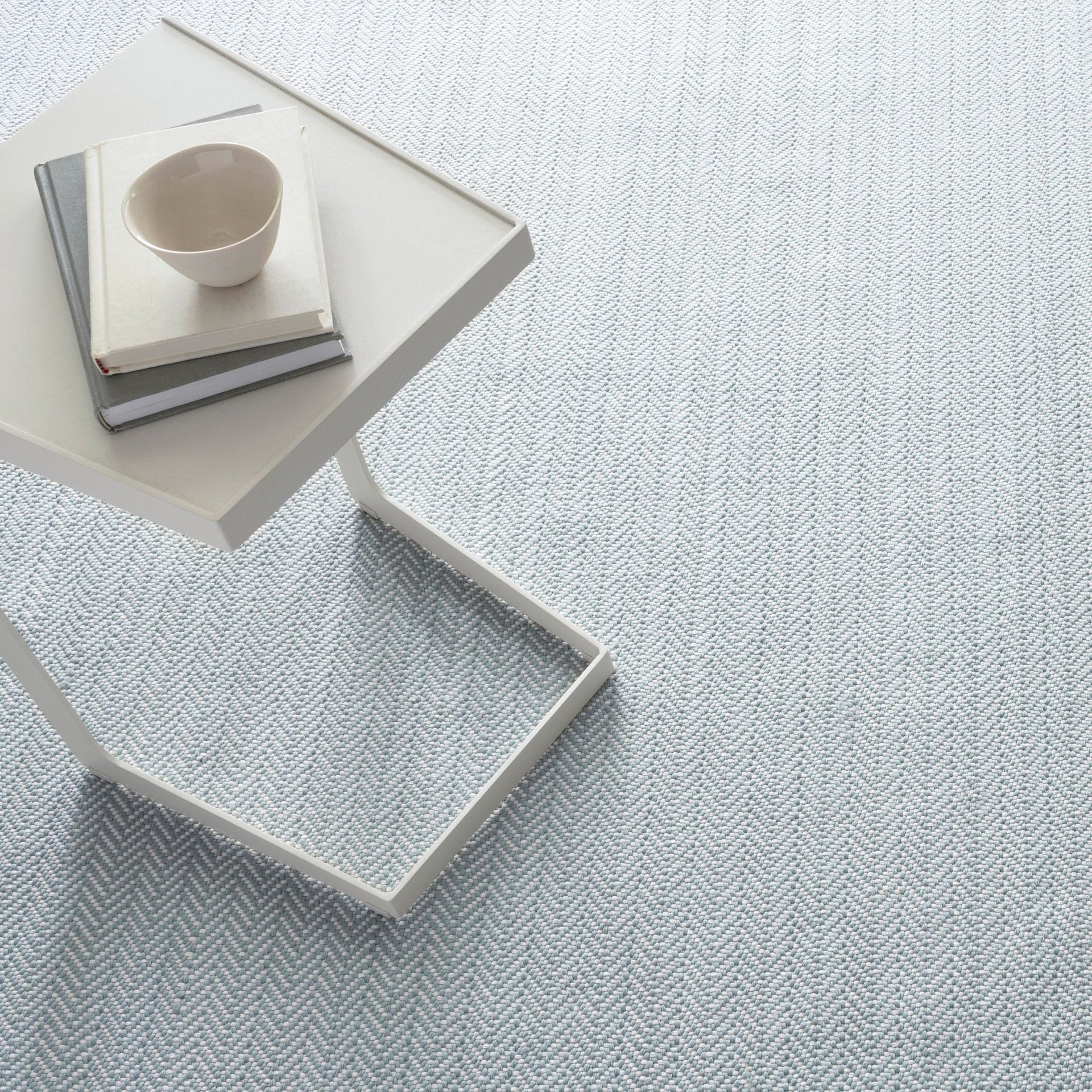 Herringbone Light Blue/Ivory Handwoven Indoor/Outdoor Rug