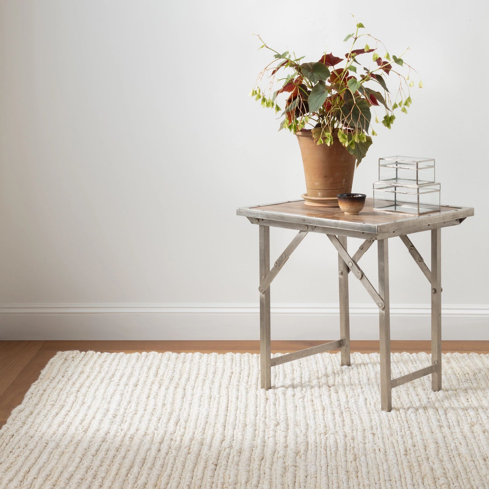 Dunes Bleached Oak Handwoven Jute Rug