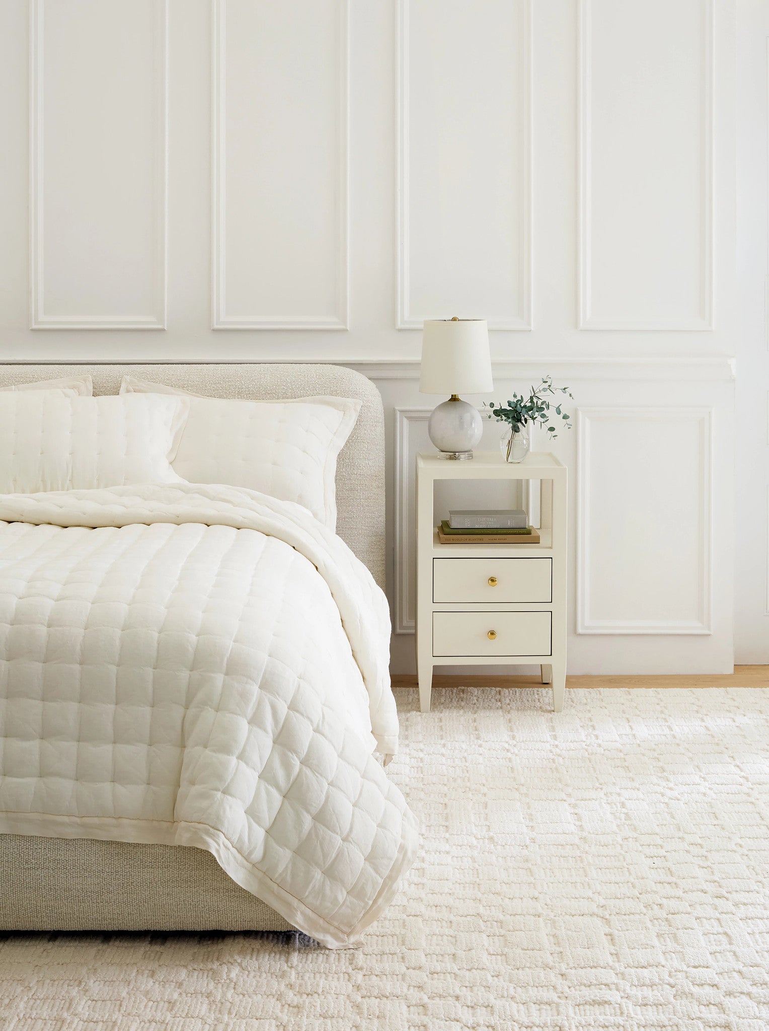 Isadora Ivory Handwoven Wool Rug